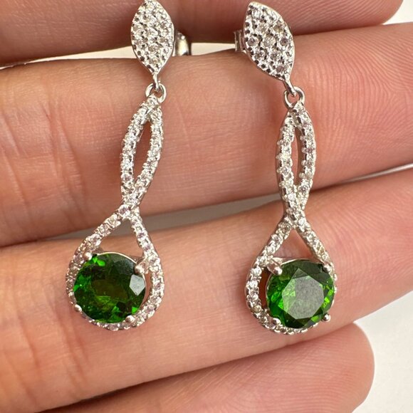 VTG Sterling Green Garnet & Cubic Zirconia Dangle Earrings Size 1" Length - Picture 1 of 9